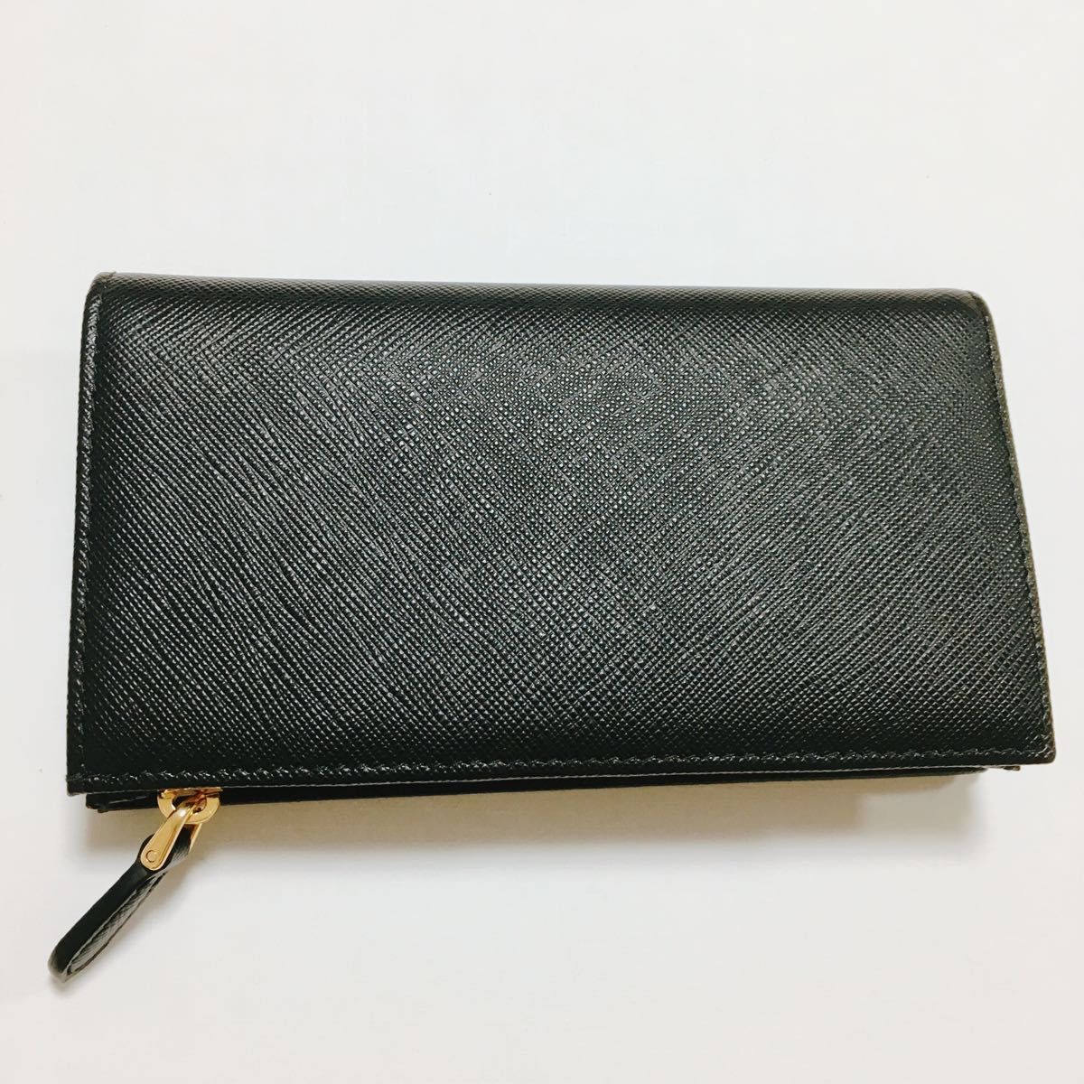 新品同様 PRADA サフィアーノマルチカラー 財布 長財布 プラダ 新品同様 PRADA サフィアーノマルチカラー 財布 長財布 プラダ