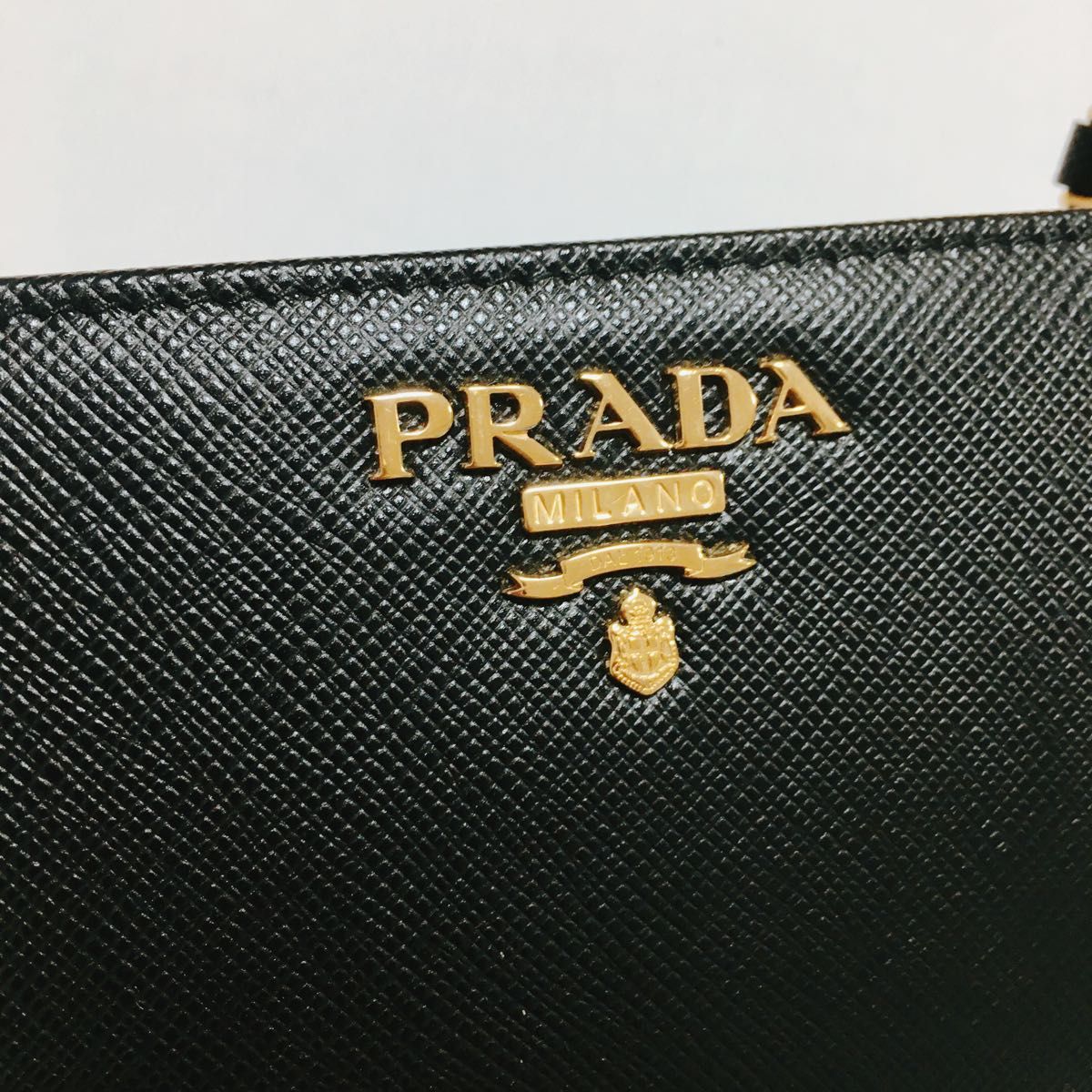 新品同様 PRADA サフィアーノマルチカラー 財布 長財布 プラダ 新品同様 PRADA サフィアーノマルチカラー 財布 長財布 プラダ