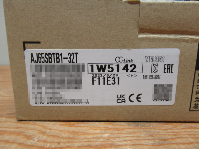 未開封 三菱電機 CC-Link 小形タイプリモートI/Oユニット AJ65SBTB1-32T 管理5R0824D-C09_画像5