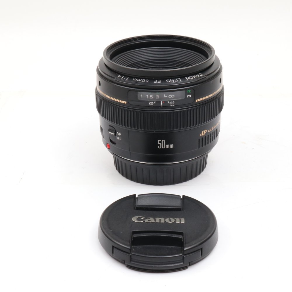 Canon 単焦点レンズ EF50mm F1.4 USM フルサイズ対応のサムネイル