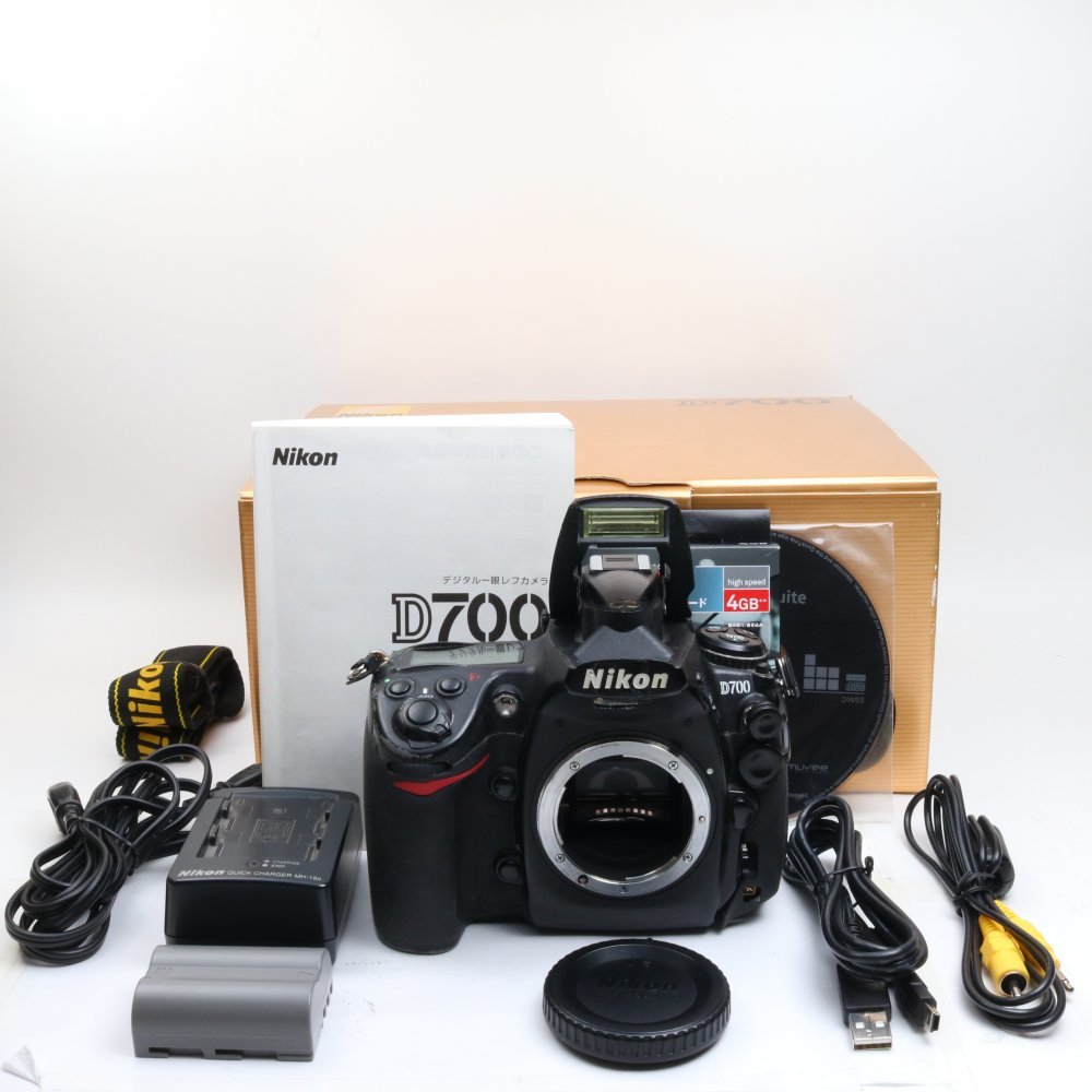 ふるさと納税 Nikon デジタル一眼レフカメラ ボディ D700 ニコン