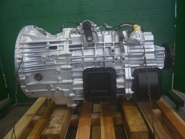  rebuilt free shipping Fuso large car QKG-FU54VZ manual mission ASSY 6R10 * stock verification necessary / photograph is one example. ME539778