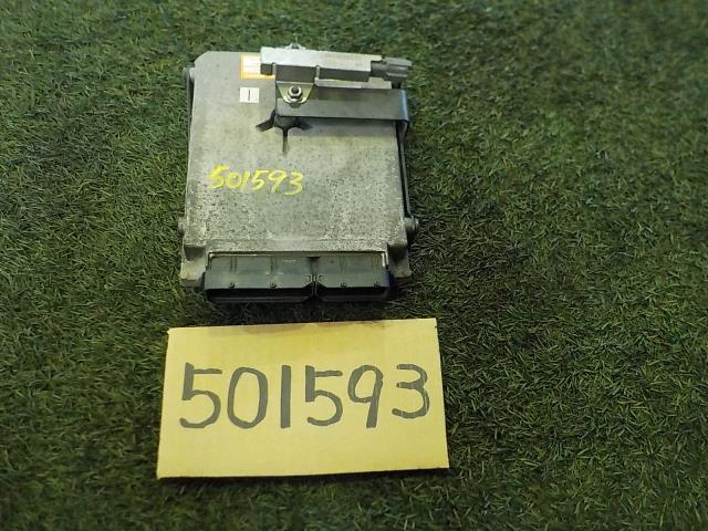  used Elf PB-NPR81AR engine computer -4HL1 729 1027-D390 8980336151