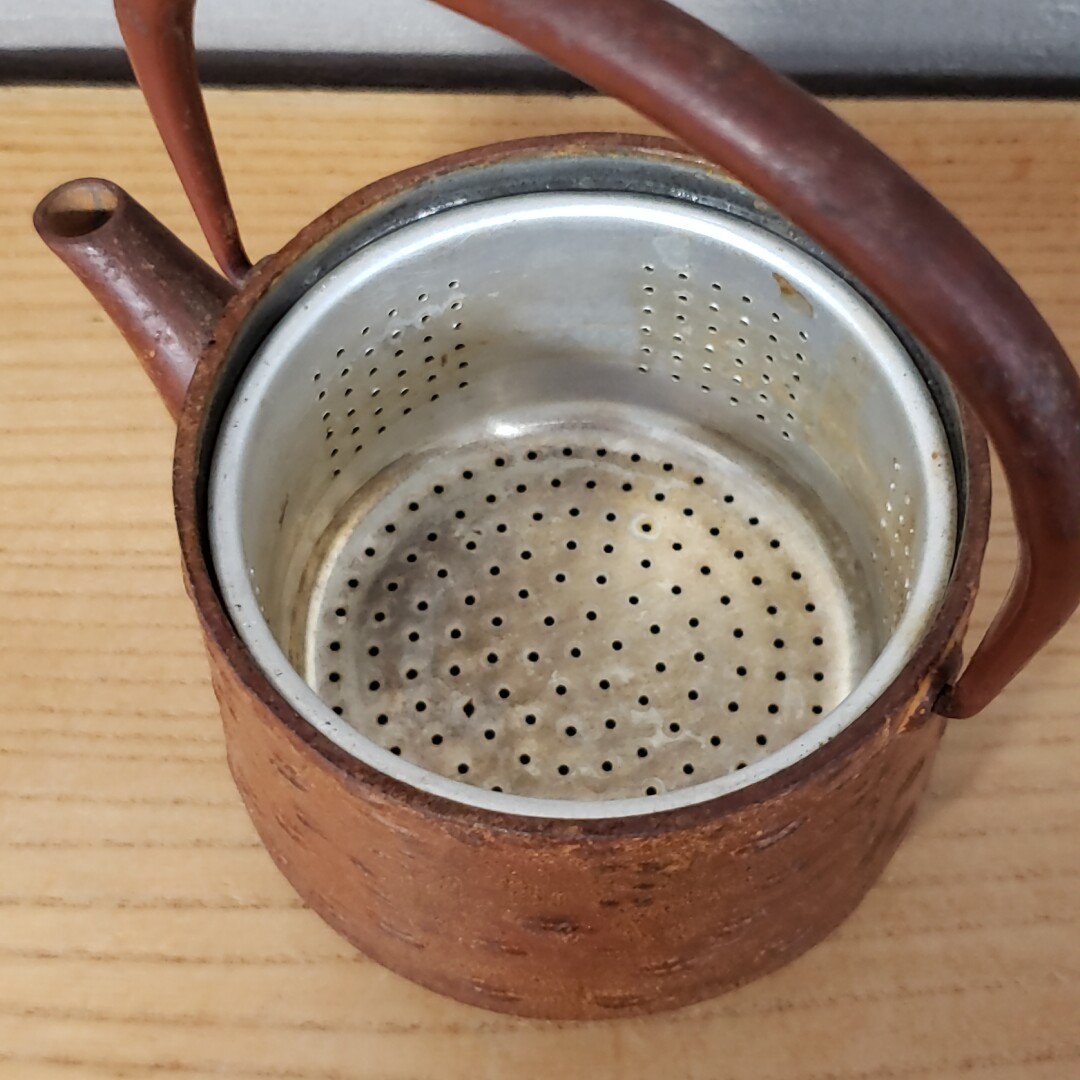 全品送料0円 鉄瓶 桜 桜皮 桜皮寸筒 南部鉄器 水漏れなし 湯沸かし 煎茶道具 鉄瓶