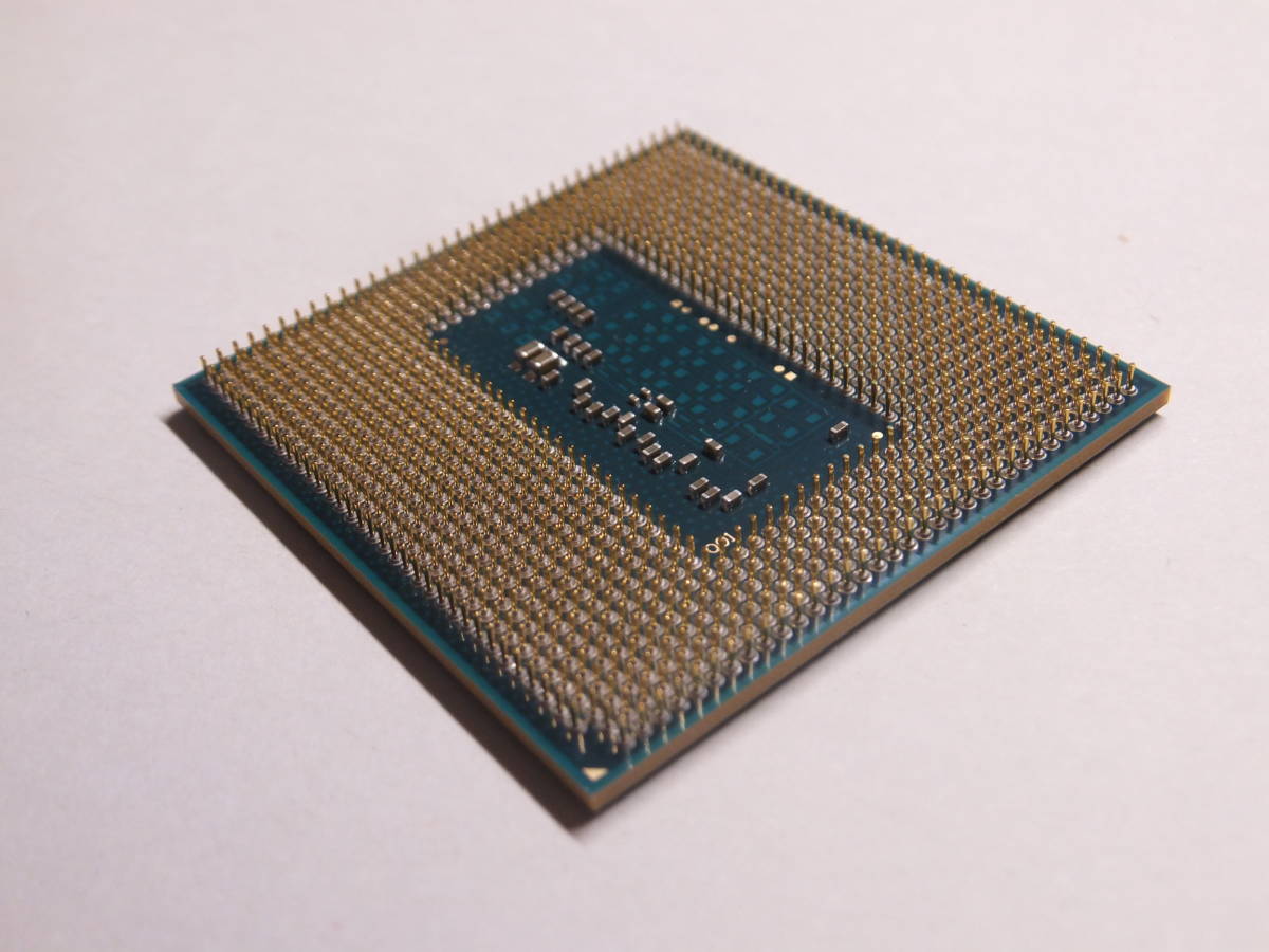 【送料無料】　Intel Core i7 4700QM SR15H　中古