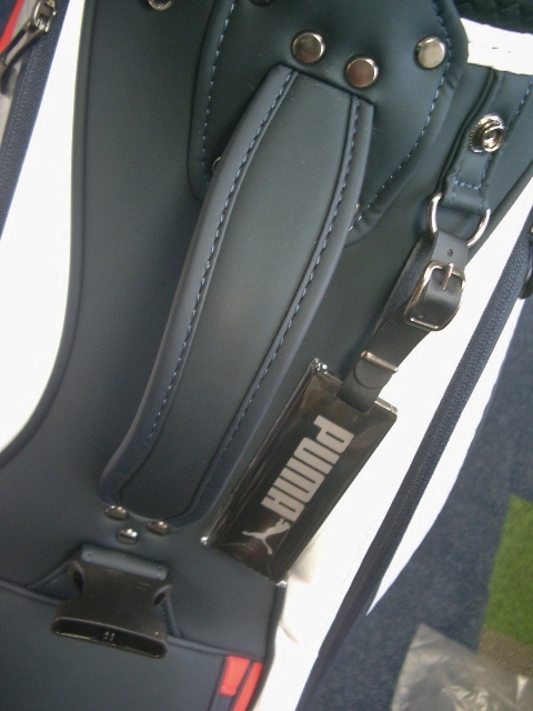 未使用 PUMA プーマ ハイグレード・モデル 合皮×合繊 マット色 未使用 PUMA プーマ ハイグレード・モデル 合皮×合繊 マット色