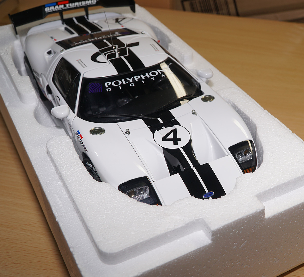 1/18 オートアート グランツーリスモ GRAN TURISMO Ford GT LM Race Car SPEC Ⅱ ほぼ新品未開封 送料無料