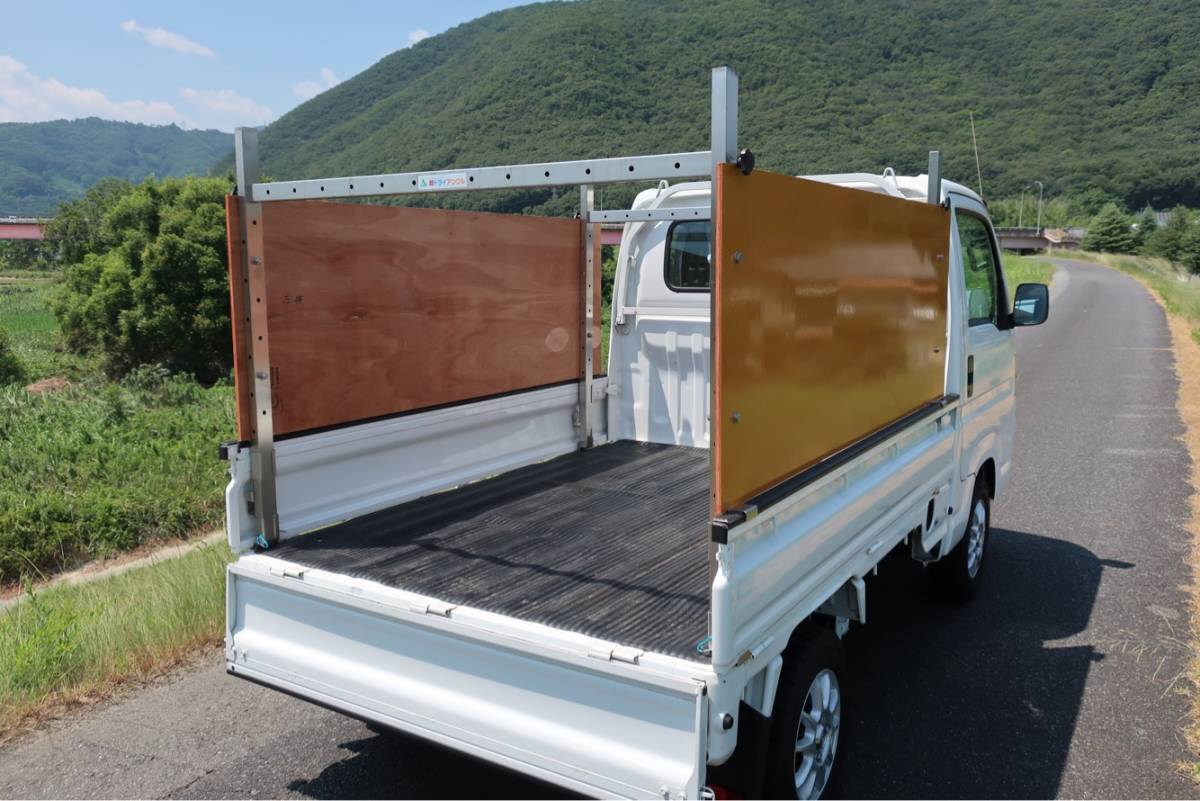 《車検対応》　軽トラ用　荷台キャリア【軽トライアングル】ステンレス製　脱着式　 伸縮なし110タイプ　馬　造園　鳥居　車検対応　土砂禁_2セット使用＋コンパネ使用活用イメージ