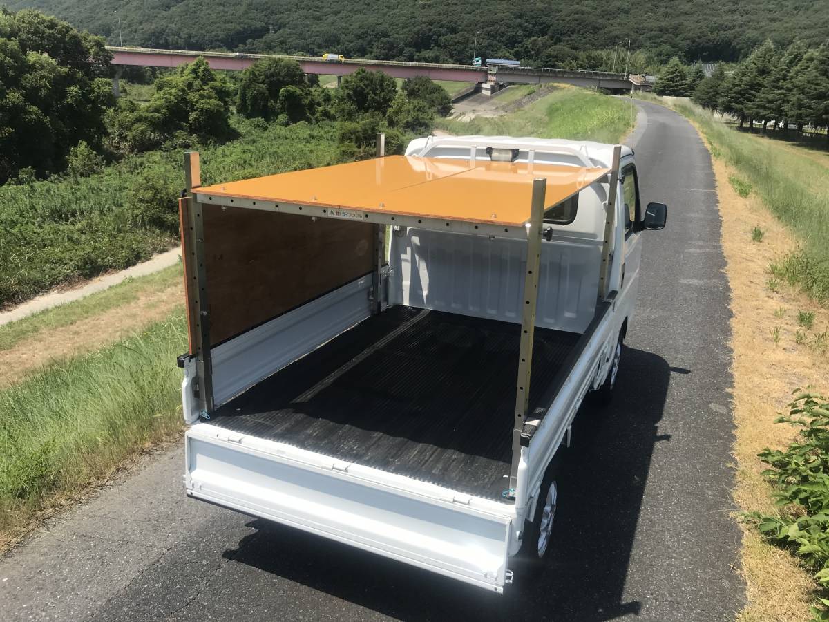 《車検対応》　軽トラ用　荷台キャリア【軽トライアングル】ステンレス製　脱着式　 伸縮なし110タイプ　馬　造園　鳥居　車検対応　土砂禁_ルーフに取り付け、日よけ対策にもOK