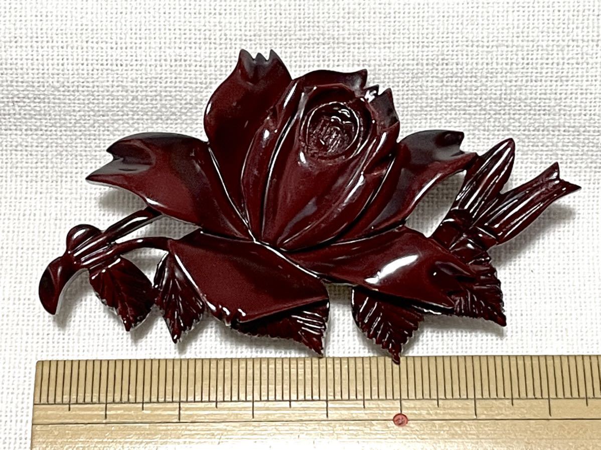 NO.416 帯留め 鎌倉彫 薔薇 花 リメイク品(帯留 帯飾り 和装小物)ハンドメイド品の画像3