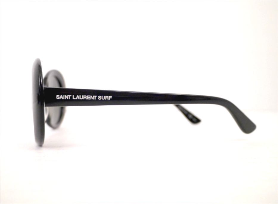 美品 SAINT LAURENT SURF サンローランパリ SL98 CALIFORNIA 002 美品 SAINT LAURENT SURF サンローランパリ SL98 CALIFORNIA 002