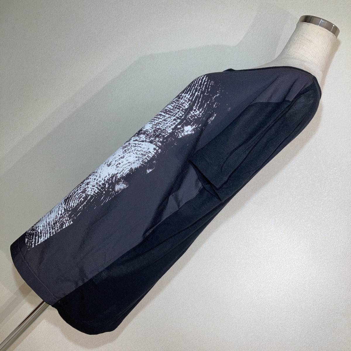 B378 beautiful goods!#pure DKNY pure Donna Karan * black & print * short sleeves wide cut and sewn #US S