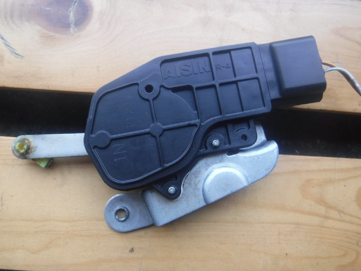 item_image_3