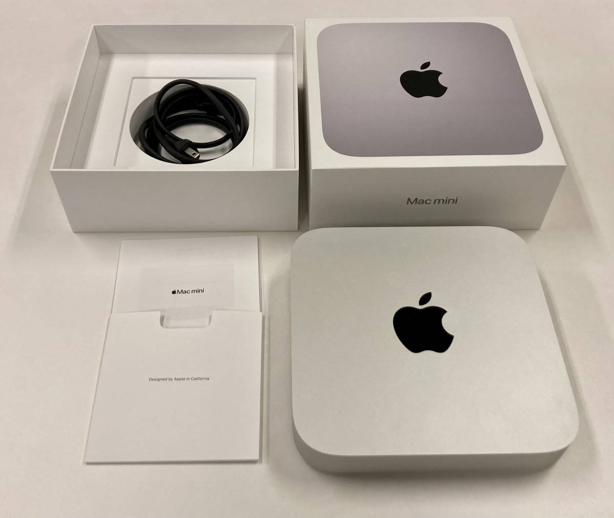 Mac mini M1 (2020)　CTOモデル　16GBメモリ　2TB SSD　10GbE LAN　本体＋電源ケーブル＋元箱_画像1