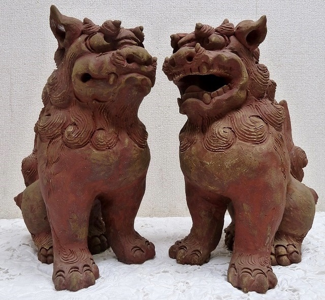 (*BM) ceramics made si-sa- lion 2 body . dog height 28. tradition handicraft .. thing . except . feng shui .. rise .. ornament objet d'art 