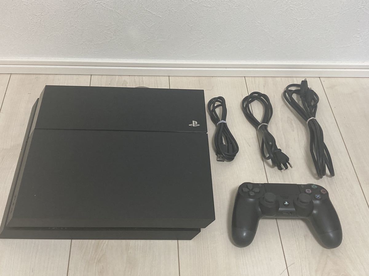 PlayStation 4 ジェット・ブラック 500GB (CUH-1100AB01) 【商品番号