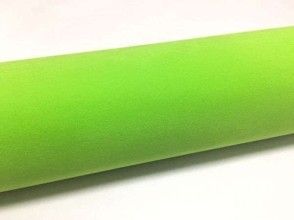 カーラッピングシート スエード調 グリーン 緑色 縦x横 135cmx30cm SHM05 アルカンターラ 高級 外装 内装 耐熱 耐水 DIY_画像2