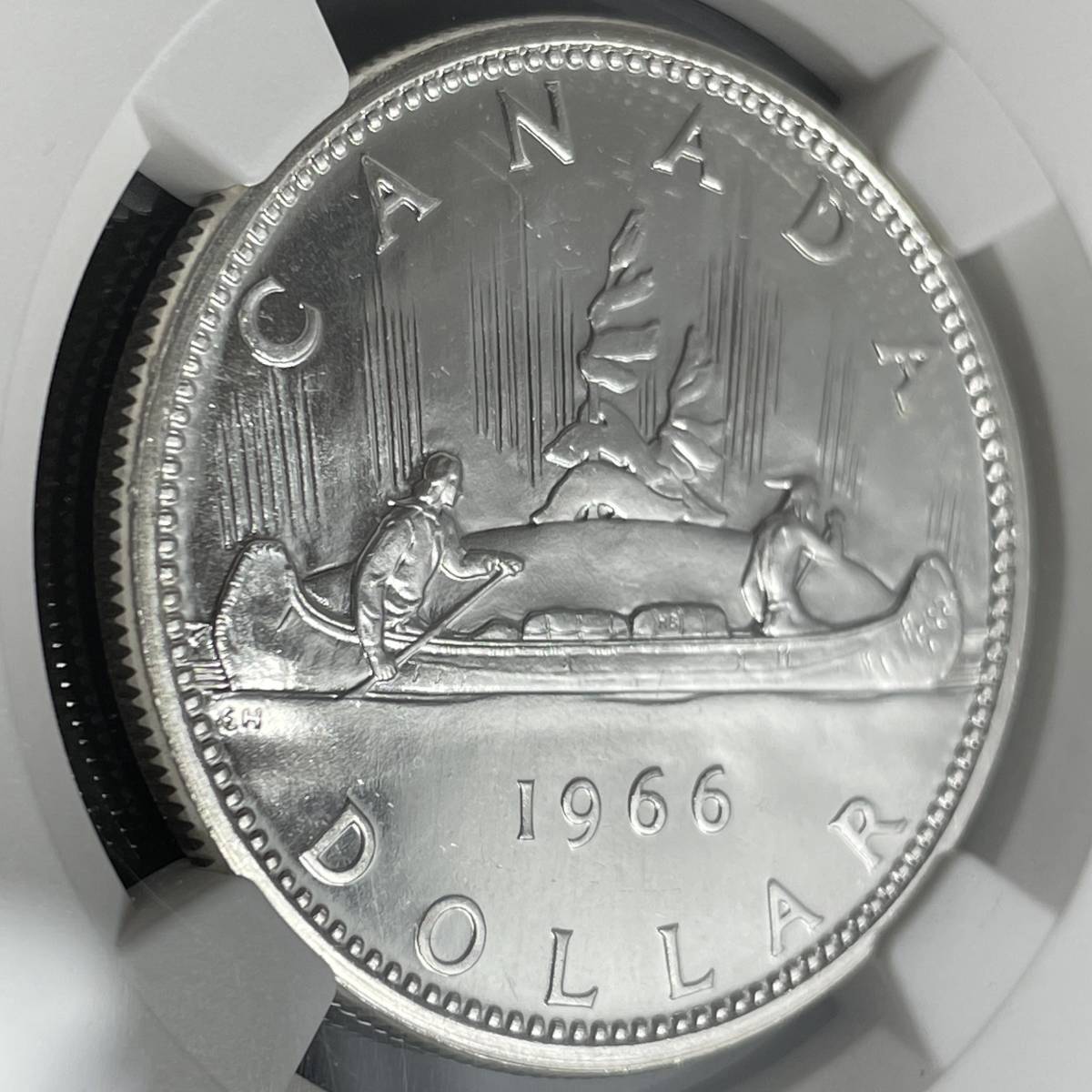 【PL65】1966 カナダ 1ドル 銀貨 カヌーダラー ラージビーズ NGC エリザベス アンティークコイン モダン_画像5