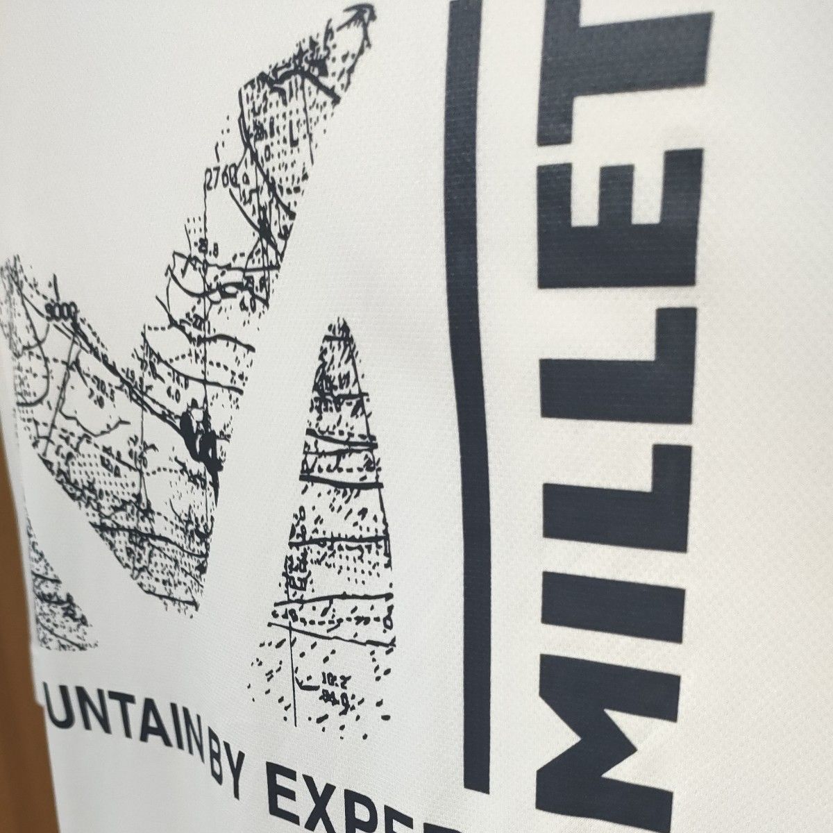 ミレー半袖ＴシャツXL　ホワイト　吸汗速乾ポリエステルス素材　MOUNTAIN BY EXPERIENCE MILLET