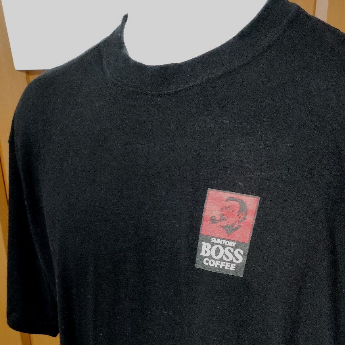 サントリーボス・半袖ＴシャツML　ブラック　胸にBOSSボックスプリントが映える！　SUNTORY　缶コーヒー　非売品