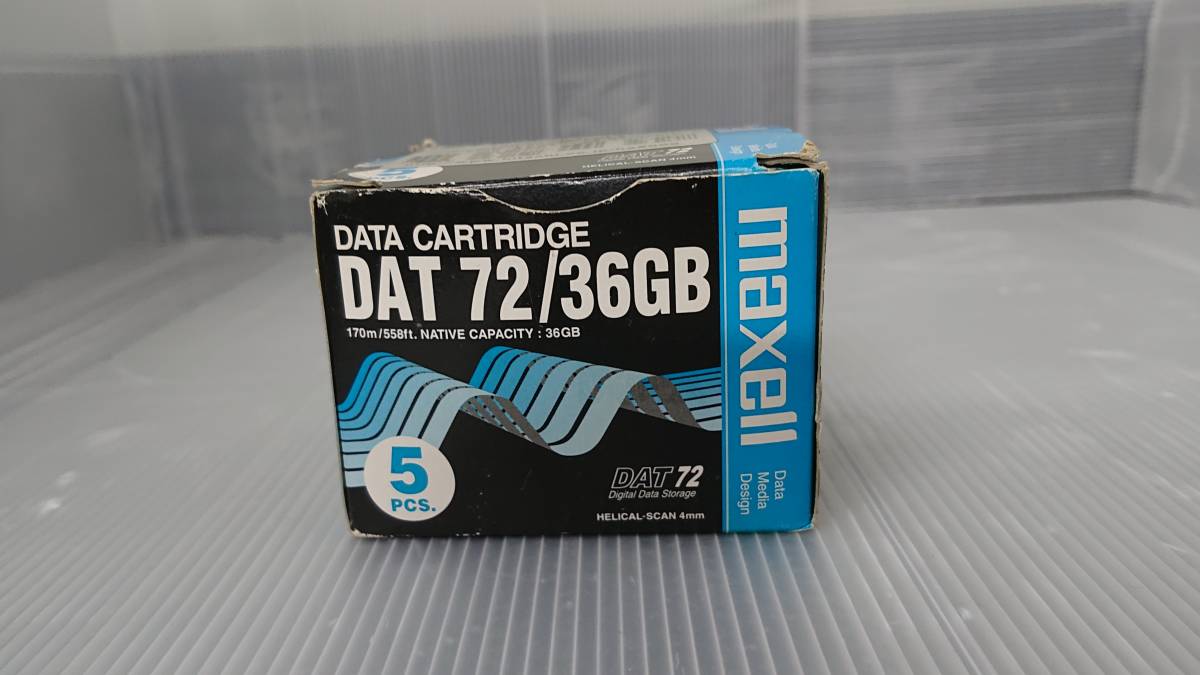 maxell マクセル　DAT 72 ３６GB　データカートリッジ　中４個_画像1