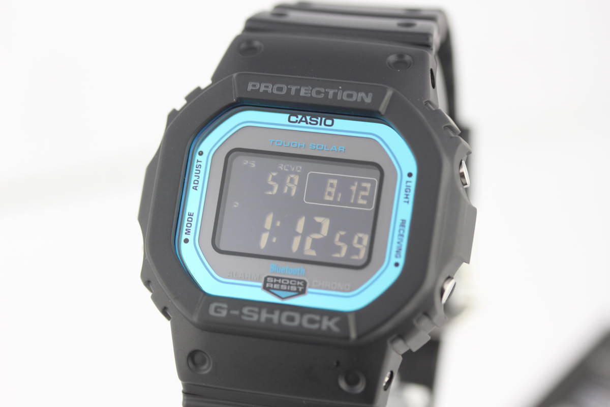 未使用品 CASIO G-SHOCK 電波ソーラー GW-B5600-2DRの画像1