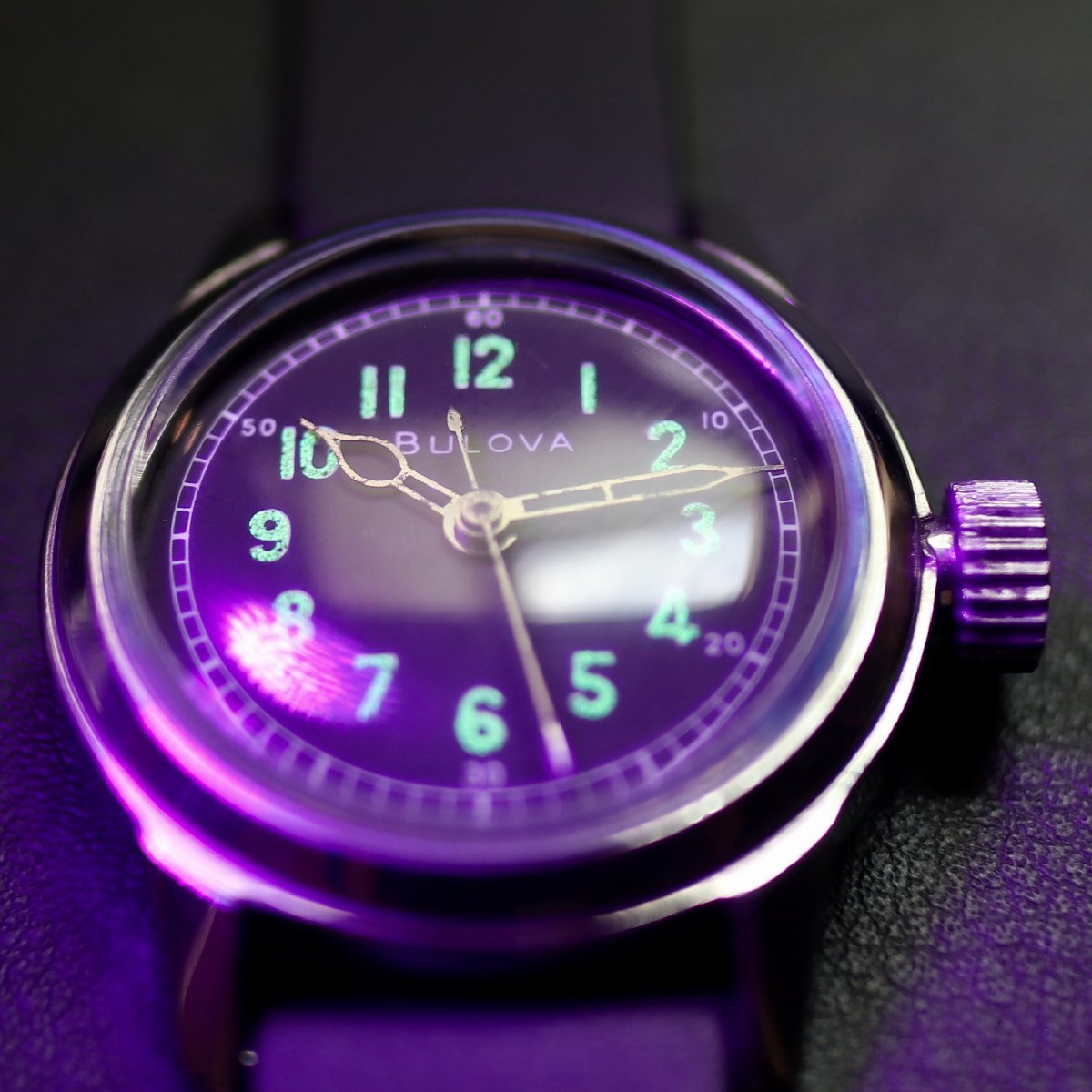 [BULOVA]Vintage military / wristwatch men's stylish brand popular 30 fee 40 fee 50 fee 60 fee recommendation present 