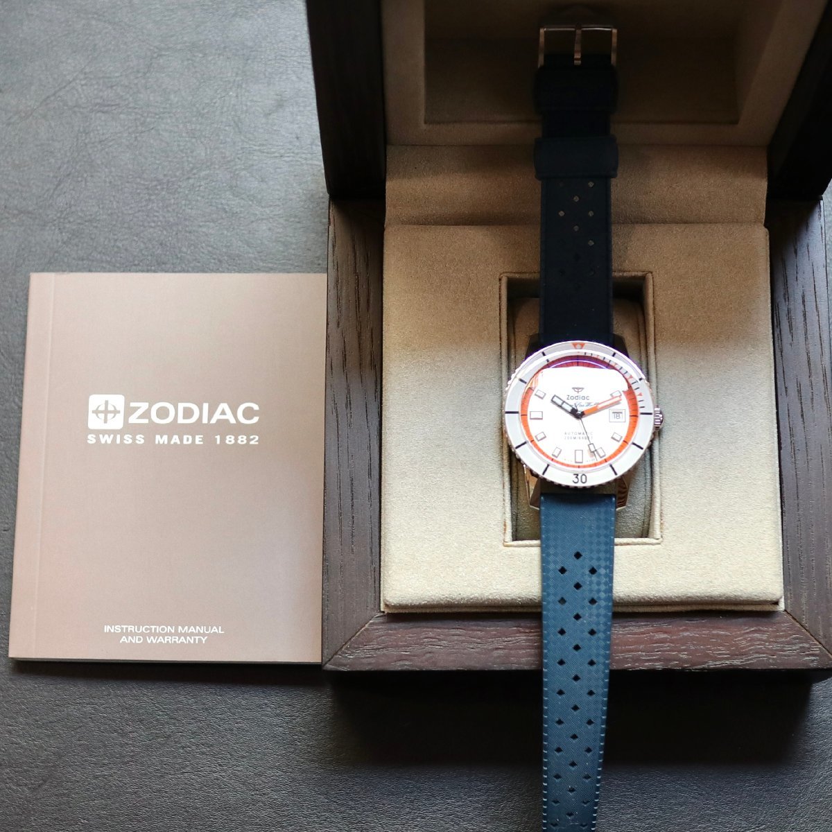 【ZODIAC】Super Sea Wolf Automatic / 腕時計 メンズ おしゃれ ブランド 人気 30代 40代 50代 60代 おすすめ プレゼント_画像10