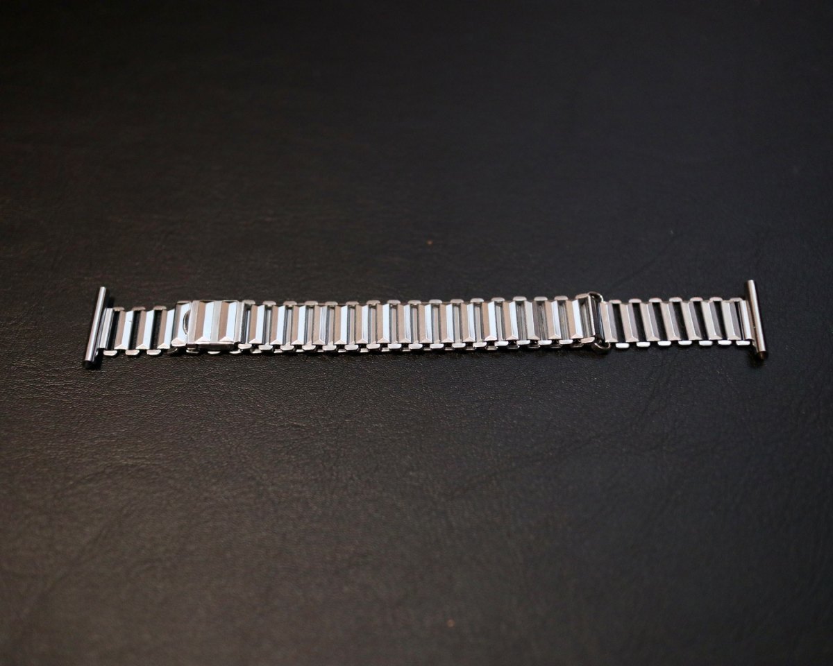 独創的 Vintage 【LACY】Bamboo Bracelet 18mm・19mm用 NOS 金属ベルト