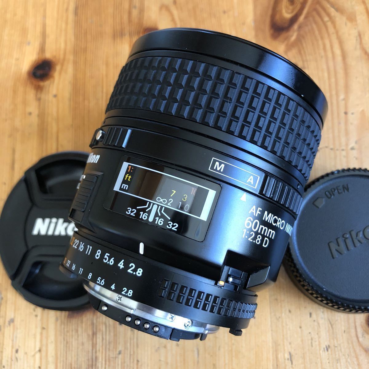 競売 Nikon AF MICRO NIKKOR 60mm F2.8 D ニコン