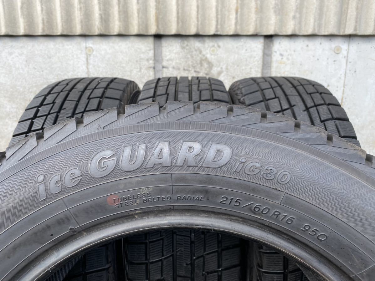 K674　■深溝スタッドレス■在庫処分　YOKOHAMA ICE GUARD IG30 215/60R16 95Q 4本価格　2016年製_画像9