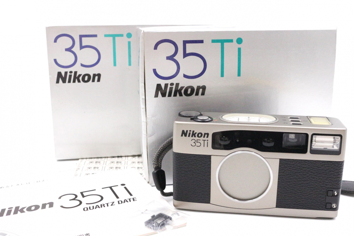 行董】Nikon ニコン 35Ti 35mm 1:2.8 コンパクトフィルムカメラ 箱 外