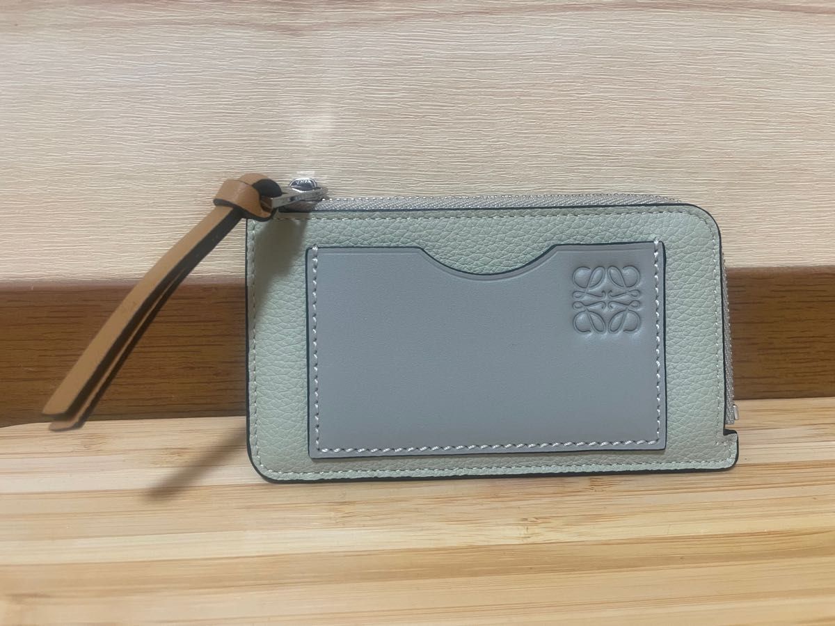 限定色 LOEWE ロエベ コインカードホルダー フラグメントケース 限定色 LOEWE ロエベ コインカードホルダー フラグメントケース