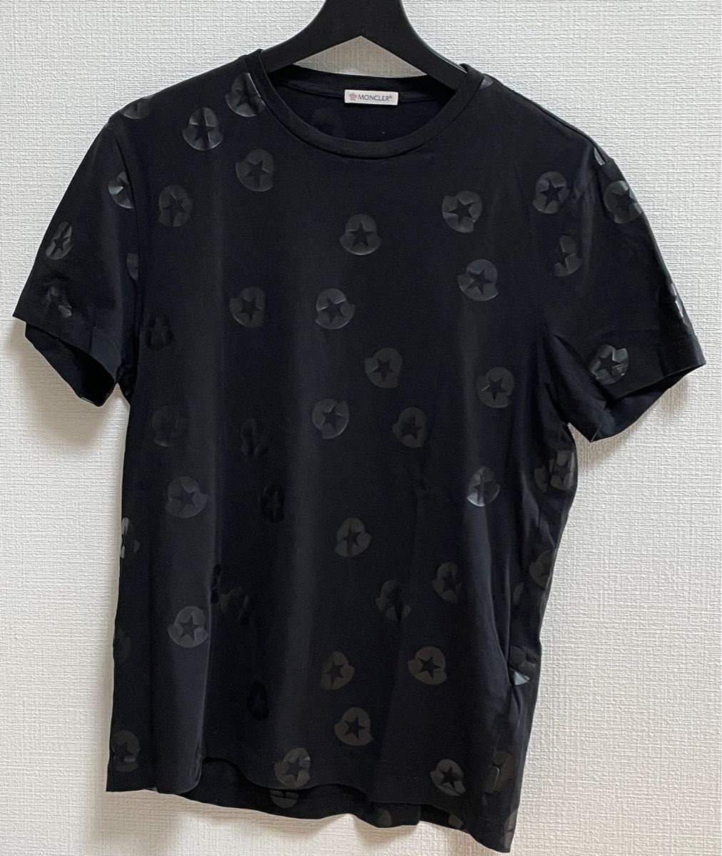 モンクレール MONCLER  Tシャツ　星　スター　ブラック　Sサイズ