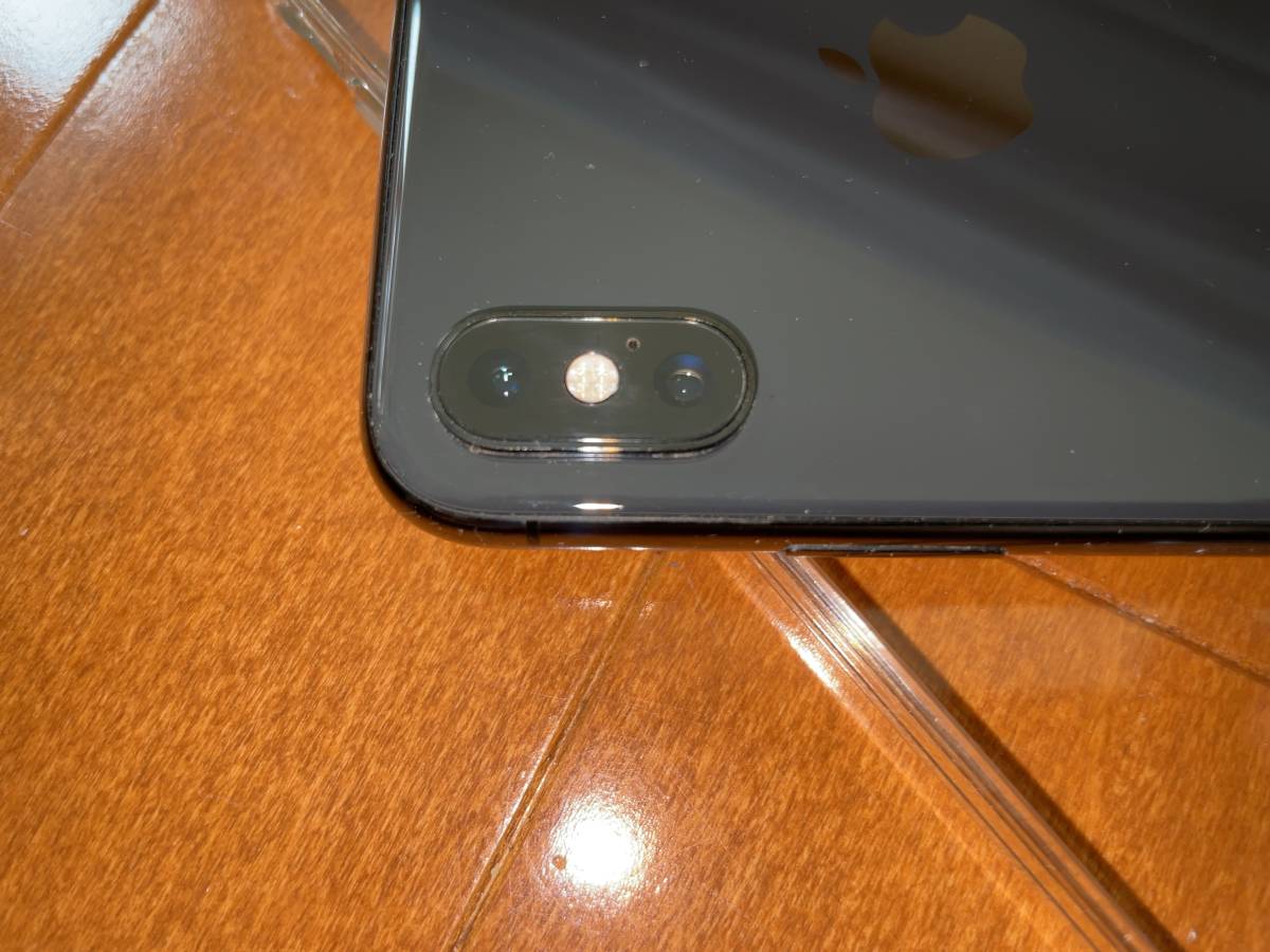 中古 iPhone XS Max 64GB スペースグレイ SIMフリー MT6Q2J/A 中古 iPhone XS Max 64GB スペースグレイ SIMフリー MT6Q2J/A