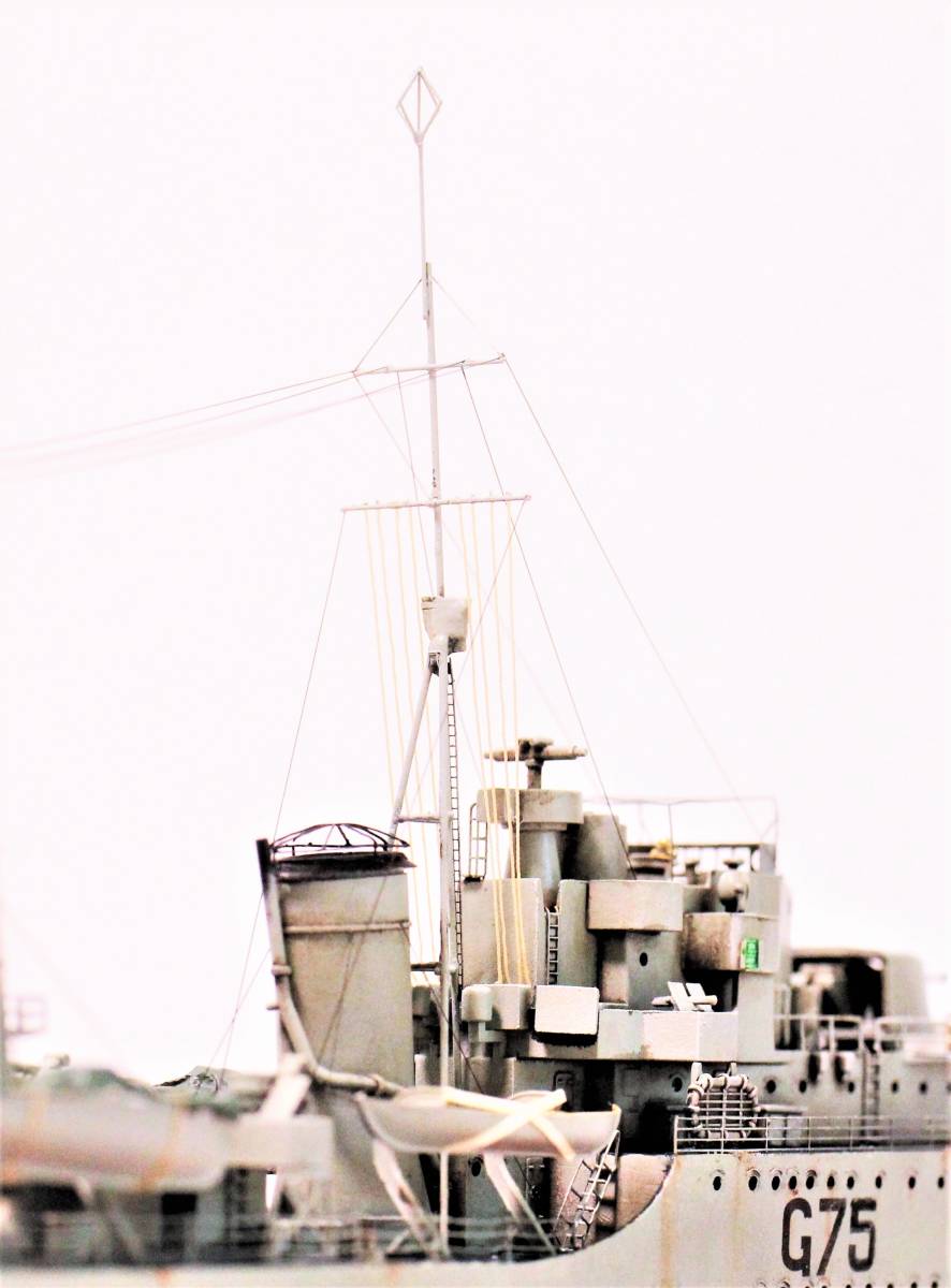 【ケース付き完成品】1/350 HMS Eskimo 1941 イギリス海軍 トライバル級駆逐艦 エスキモー【トランぺッター】_ロープは糸を使用しています