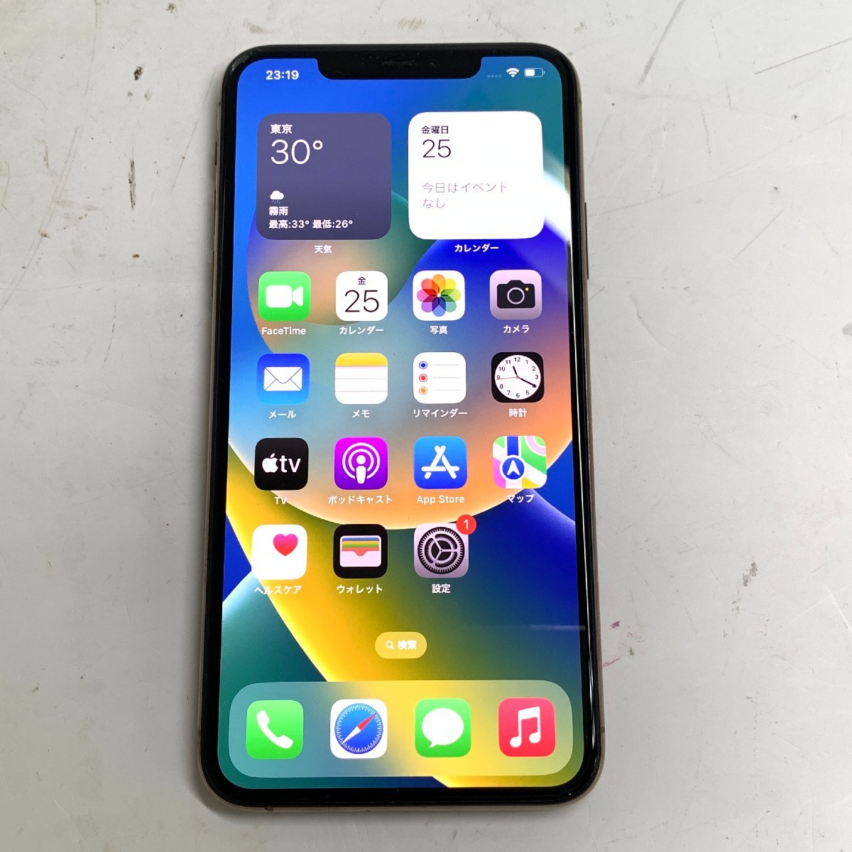 人気の新作 Apple Softbank f001 iPhone11Pro 裏面割れ SIMロック解除