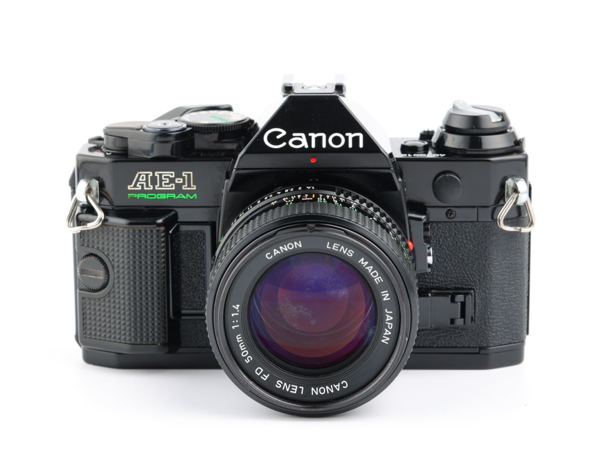 最安価格 Canon 01935cmrk AE-1P 標準レンズ フイルムカメラ MF一眼レフ F1.4 50mm FD New + PROGRAM キヤノン