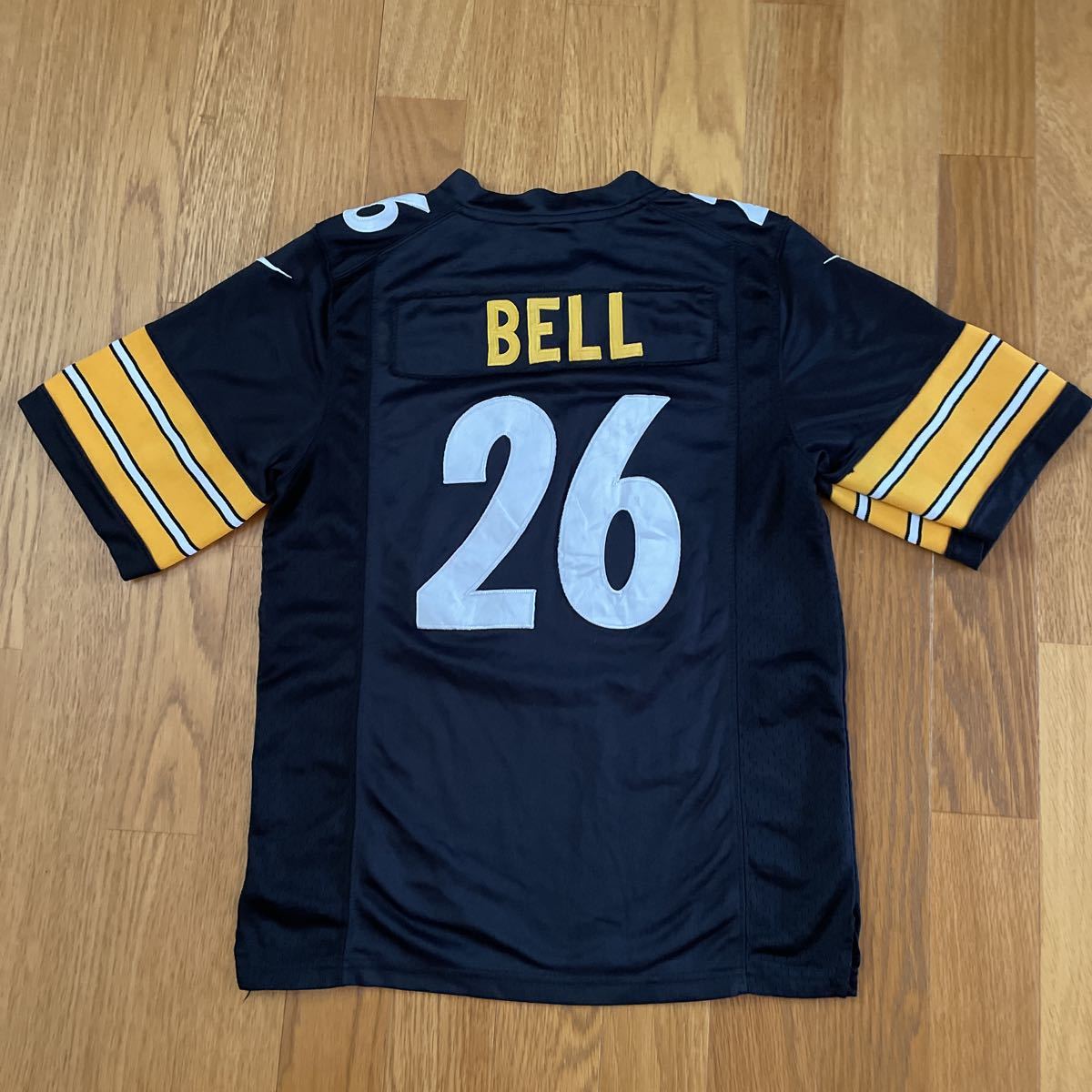 アメリカンフットボール ピッツバーグ スティーラーズ ユニフォーム Nike NFL Pittsburgh Steelers Leveon Bell #26 Jersey Size Youth M_画像7