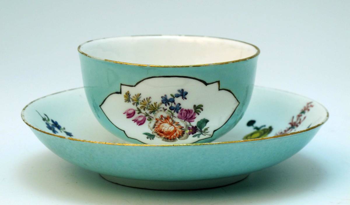 　　 Old マイセン 　　　豪華　TEA BOWL　　&　　SAUCER 　　　=　博物館級貴重品_画像4