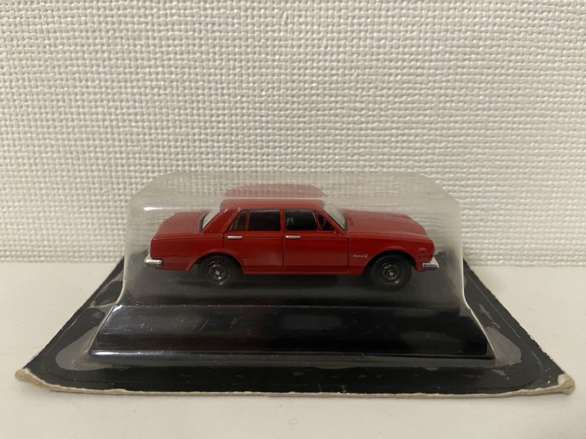  Konami 1/64 out of print famous car collection Nissan Skyline GT-R PGC10 1969 NISSAN SKYLINE red 