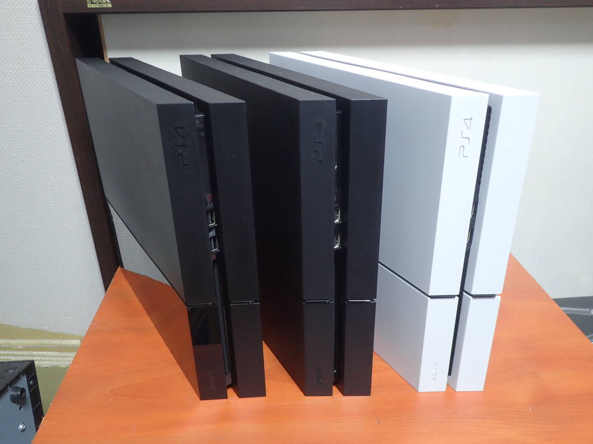 3台セット　中古　SONY PlayStation4 PS4本体のみ　 CUH-1200A　CUH-1000A