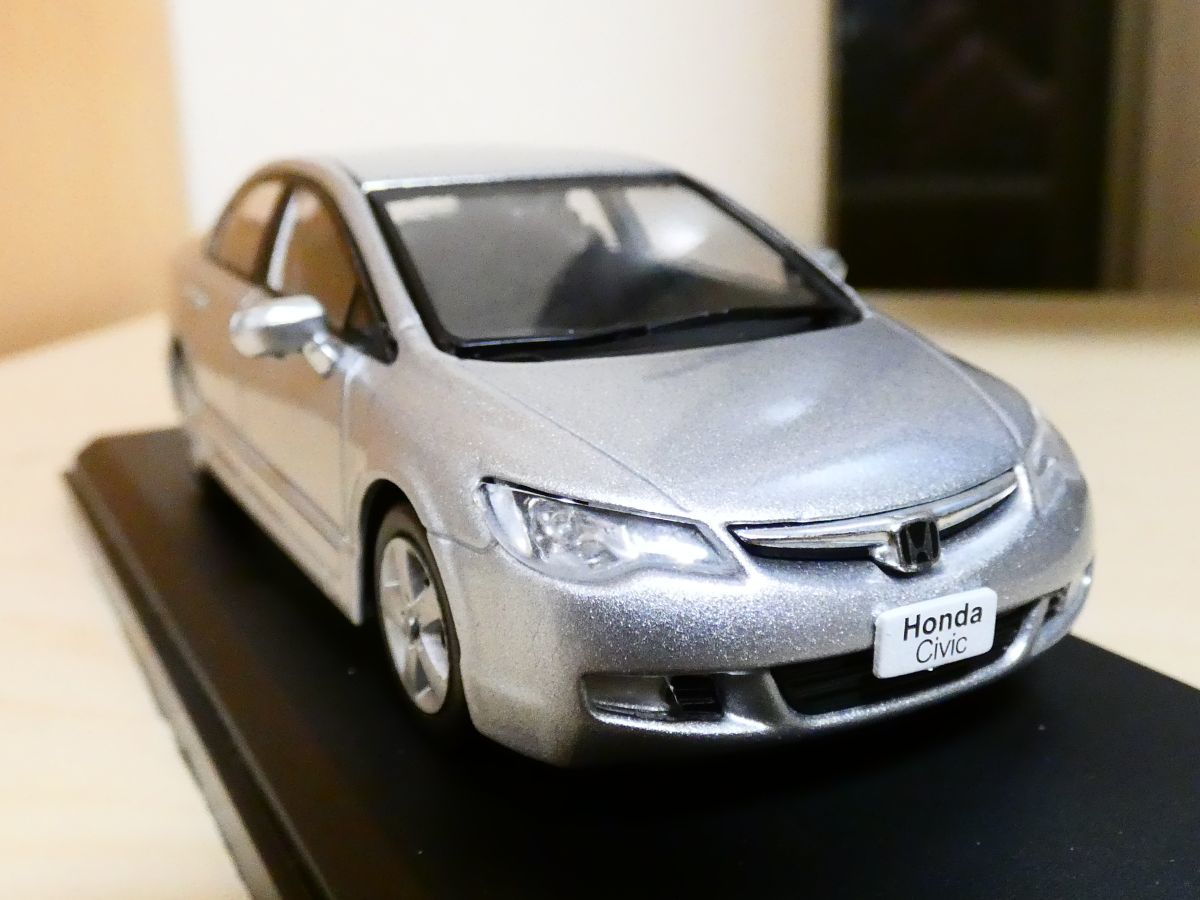 国産名車コレクション 1/43 ホンダ シビック 2006 シルバー honda civic アシェット ミニカー_画像1