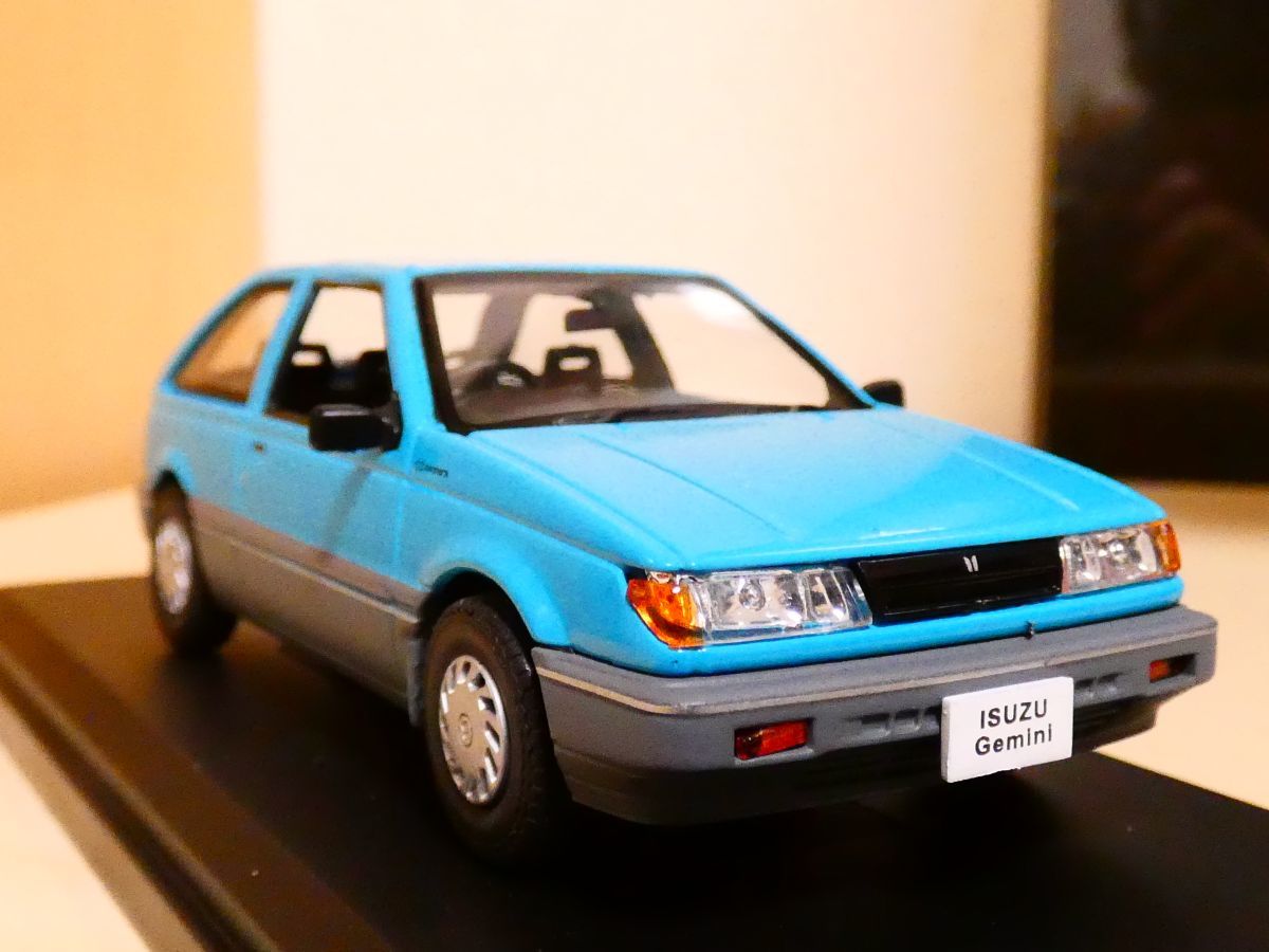 国産名車コレクション 1/43 いすゞ ジェミニ ハッチバック 1987 国産名車コレクション 1/43 いすゞ ジェミニ ハッチバック 1987