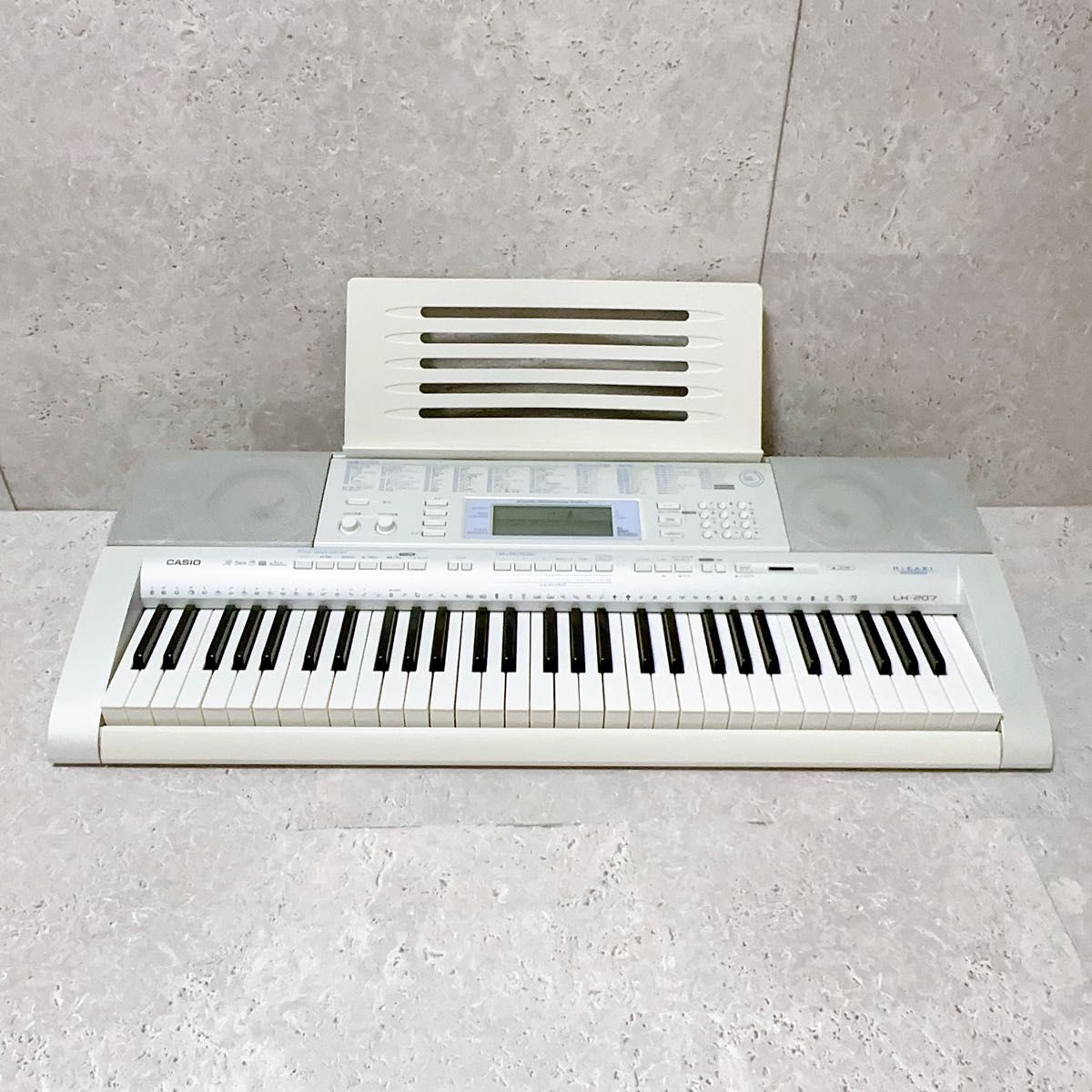 良品】CASIO LK-207 光ナビゲーションキーボード ピアノ初心者 良品】CASIO LK-207 光ナビゲーションキーボード ピアノ初心者