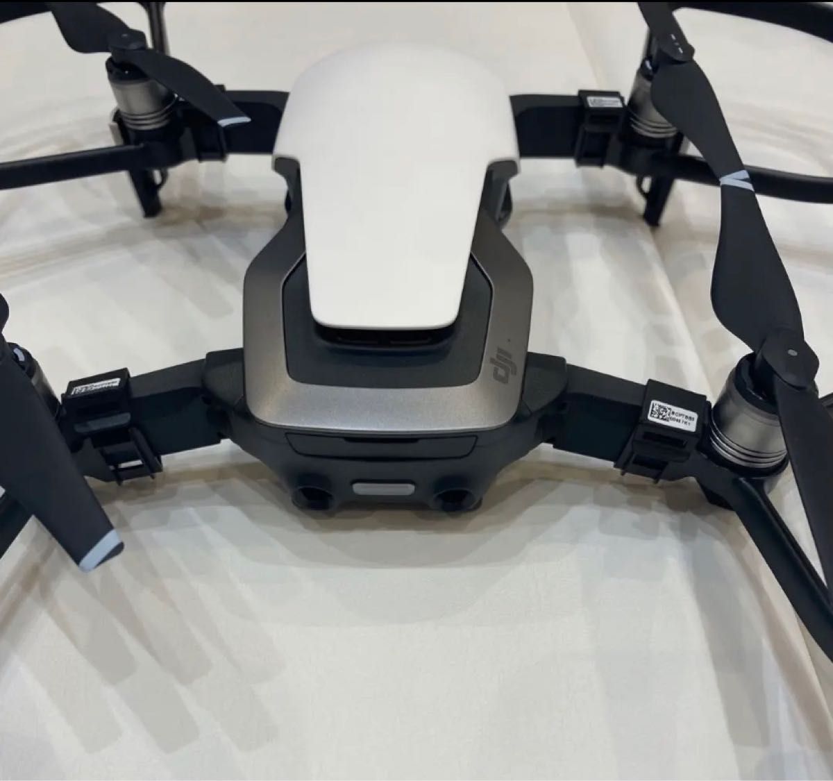 ラスト値下 DJI Mavic Air アークティックホワイト D-159572