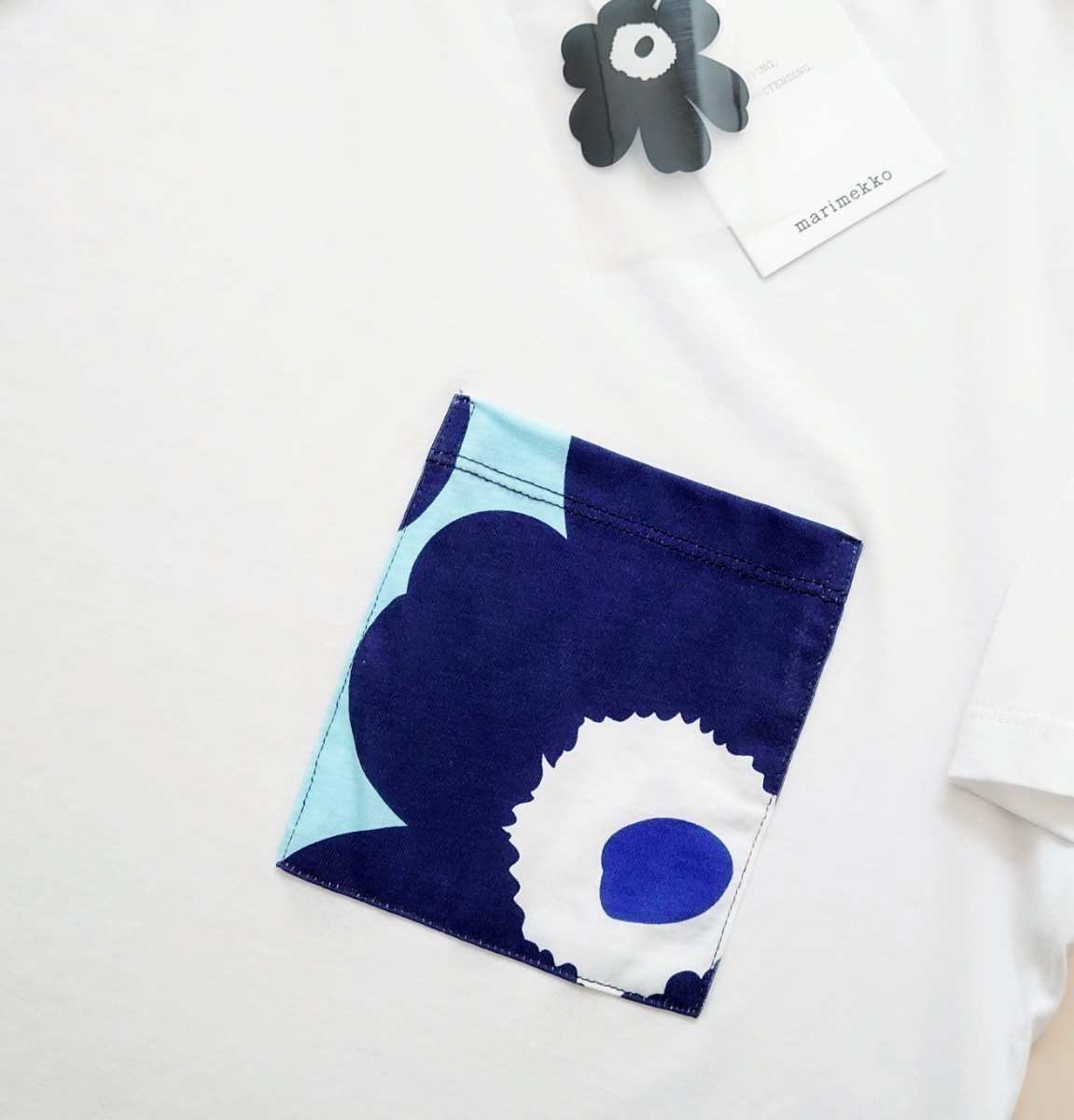 新品タグシール付 marimekko マリメッコ キオスキ ウニッコ 新品タグシール付 marimekko マリメッコ キオスキ ウニッコ