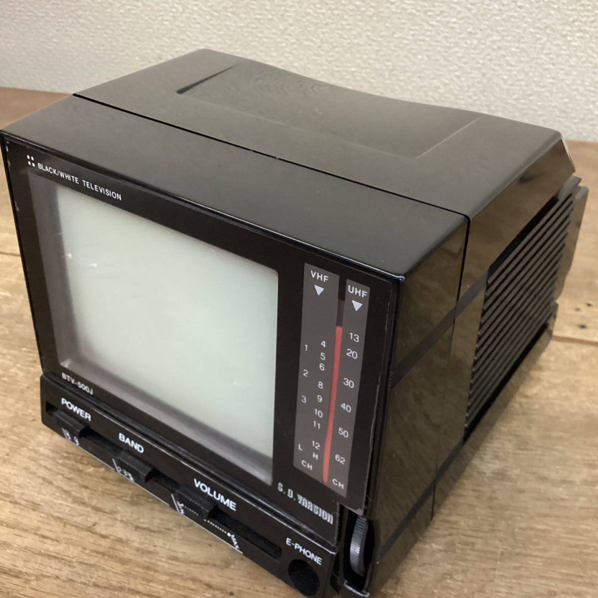 ミニポータブルテレビ 4.5”モノクロームパーソナルテレビ BTV ミニポータブルテレビ 4.5”モノクロームパーソナルテレビ BTV