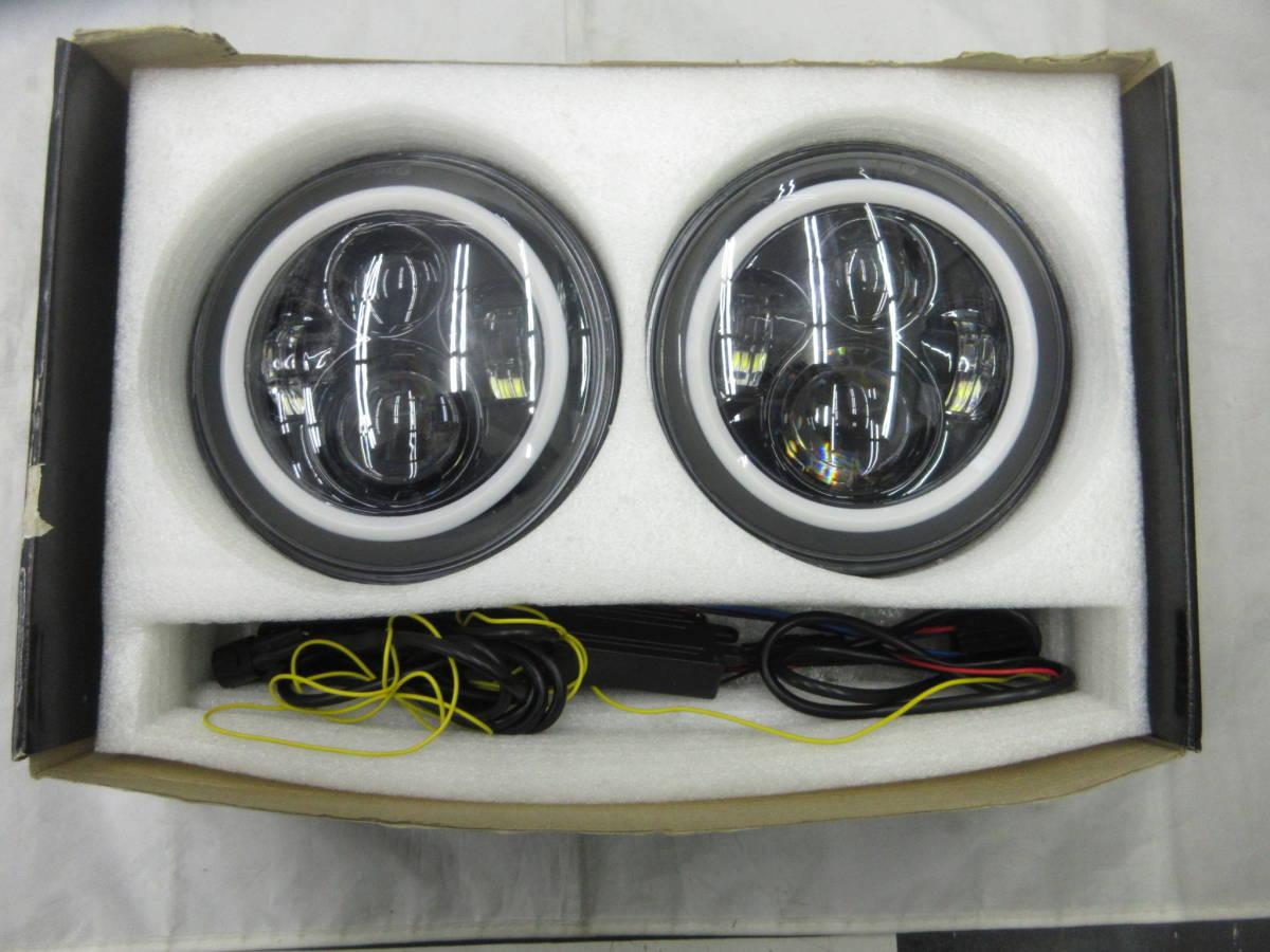 【訳あり展示処分品】7インチ　リング付　LEDヘッドライト　2個SET　DRL/ウィンカーハーネス・H4コネクター付き　H4_画像1