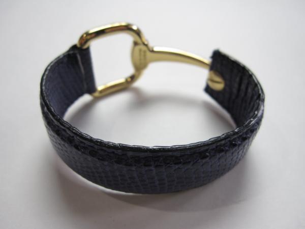 高級品市場 ●希少●中古美品●グッチ●ブレスレット●リザード●革●紫● バングル 高級品市場 ●希少●中古美品●グッチ●ブレスレット●リザード●革●紫● バングル